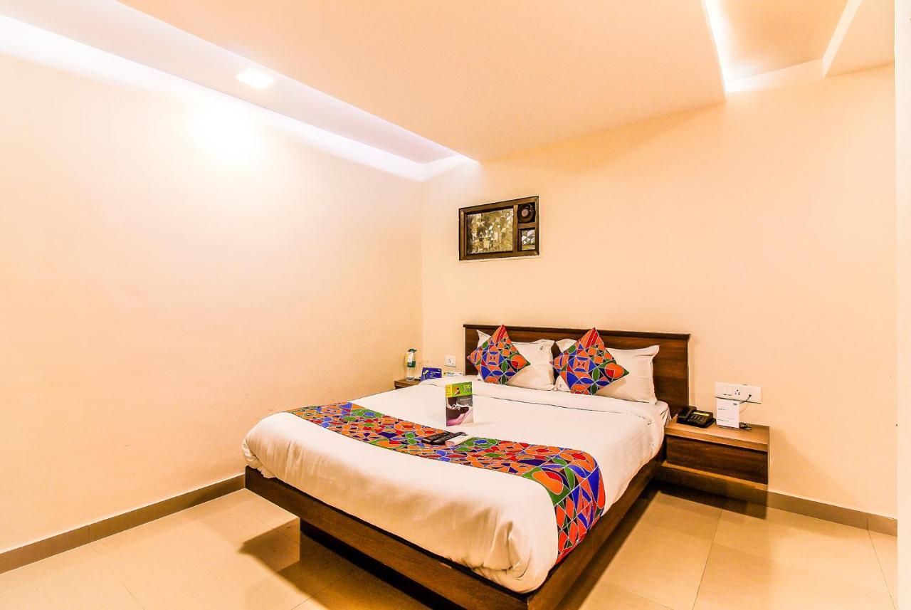 Fabexpress Silver Lake - Nr Bkc Bombay Extérieur photo